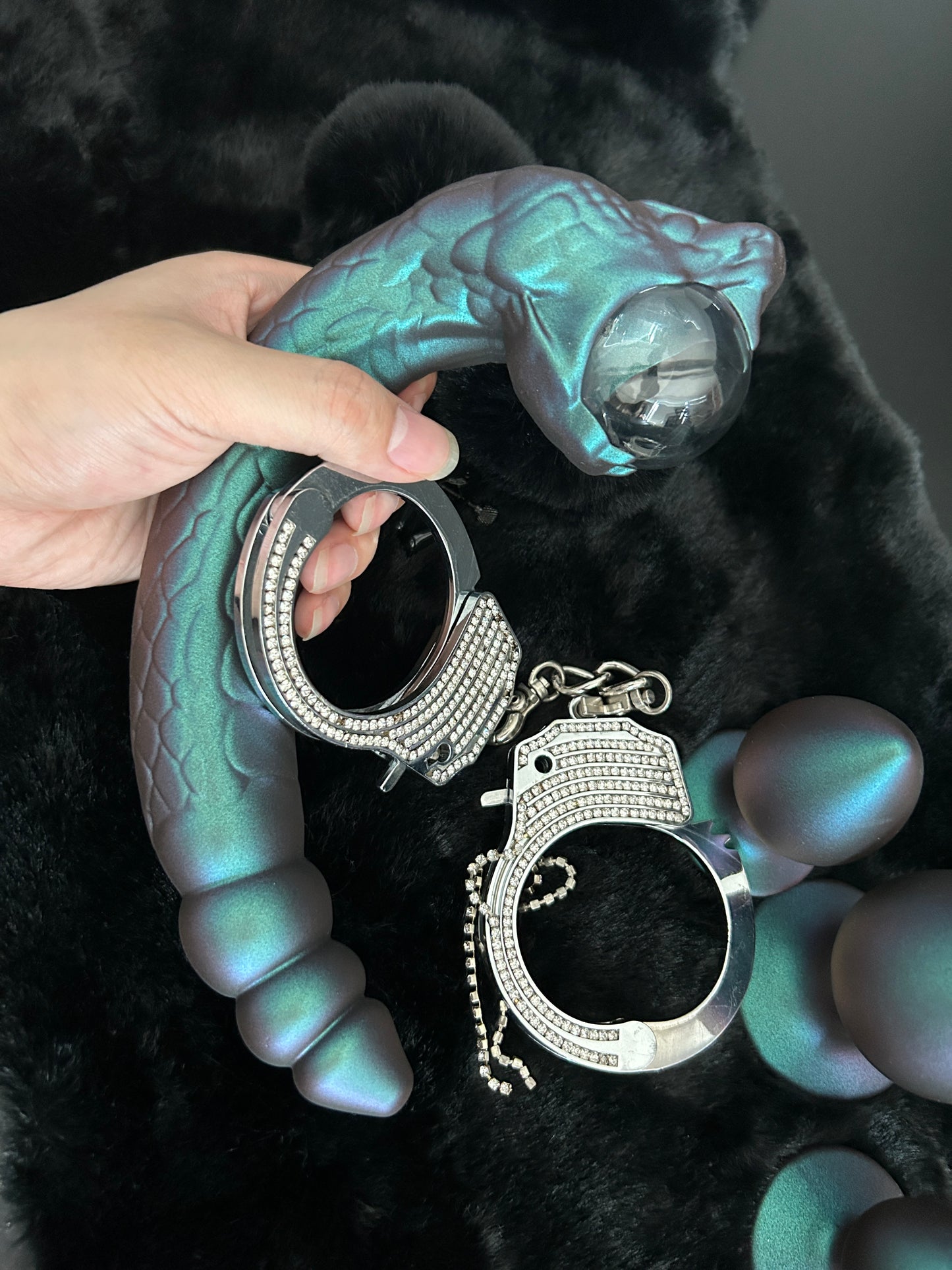 Rattlesnake Vein Vibrator with Mysterious Plasma Balls